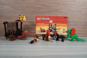 Lego Castle: 6056 Dragon Wagon - 99.9% Complete w/ instructions (no box) read