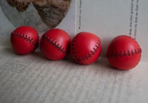 4 handgefertigte Cup and Balls Lederbälle Lammleder Rot handgenäht - Bild 1 von 9