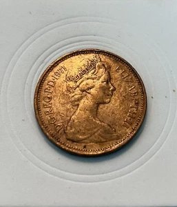 1971 NEW PENCE 2p British Queen Elizabeth II Circulated Coin Free Shipping (F79) - Picture 1 of 2