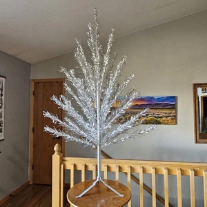 Aluminium Silber Weihnachtsbaum 6 Fuß Vintage - Bild 1 von 12