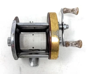 Vintage Shakespeare 1930 Hydro-Film Control Model EE Direct Drive Fishing Reel - Picture 1 of 3