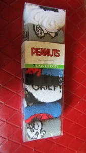 PEANUTS GANG 7 DAYS Of COZY SNOOPY Men's Size 6-12 Polyester/Spandex SOCKS - Picture 1 of 3