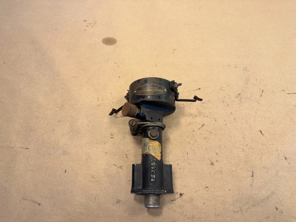 Distribuidor de encendido Rolls Royce Silver Cloud 1 Bentley S1 Delco puntos dobles Foto 1 de 4