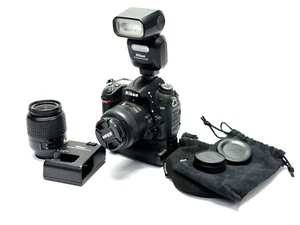 Nikon D7000 w/ 40mm F2.8 Macro, 18-55 Lens, SB-500, MB-D11, Two EN-EL15 Battery - Picture 1 of 14