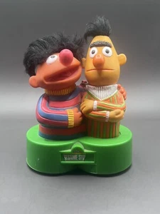 Vintage 1976 Muppets Sesame Street Radio Bert and Ernie Hong Kong - Picture 1 of 5
