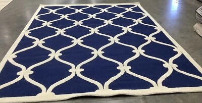 NAVY / IVORY 8'-0" x 10'-0" Flaw in Rug, Reduced Price 1172680377 CAM710M-8 - Image 1 of 4