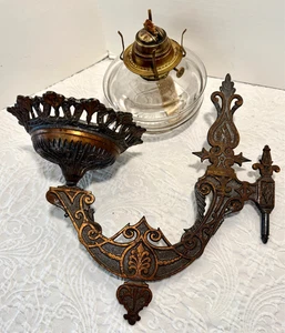 Antique Copper Clad Cast Iron Wall Hanger & Oil Lamp w/WBG Corp Eldorado Burner - Picture 1 of 12