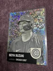 Mini diamante Seiya Suzuki 2022 Topps cromo platino aniversario blanco y negro - Imagen 1 de 2
