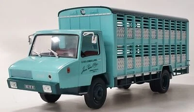 IXO - 1966 BERLIET Stradair 10 4x2 camion per trasporto suini - 1/43 - G111A009 - Immagine 1 di 3