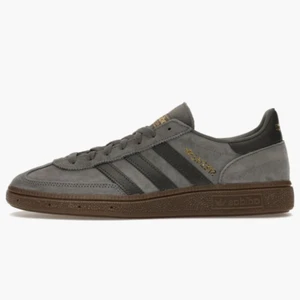 adidas Handball Spezial Dark Grey Black Gum SKU: ID8780 Gr.44.5 - Picture 1 of 1