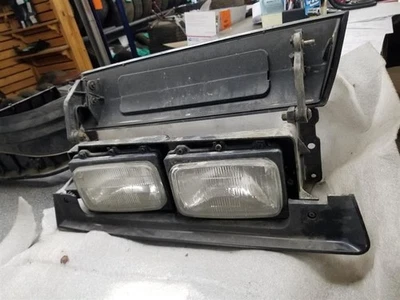 Faro derecho pasajero con faros ocultos se adapta a 86-89 SUNBIRD 211534 Foto 1 de 3