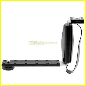 Staffa flash con impugnatura, slitta universale. Flash bracket. - Imagen 1 de 4