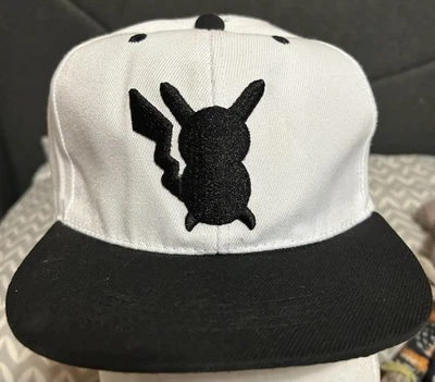 Pokemon Pikachu Snapback Hat White OSFA Flat Brim Blk Embroidered Nintendo - Image 1 of 4
