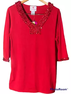 NEW Quacker Factory Red Sequin Trim 3/4 Sleeve V-Neck Knit Sweater Shirt Top M - Picture 1 of 4