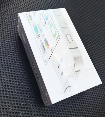 90% N ew , tested,  100% working   Apple iPhone 4s - 32GB -  iOS 6 - Image 1 of 4