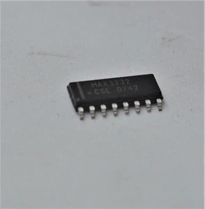 MAX3232CSE, SOIC MAXIM IC, MAX3232CSE+ RS232 Schnittstelle (0016) - Bild 1 von 1