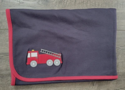 Bebé Niño Nuevo Sin Etiquetas Gymboree Vintage Bomberos Camión de Bomberos Bebé Envoltura Manta Foto 1 de 3