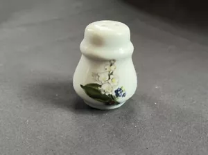 Lilly Of The Valley Salz- oder Pfefferstreuer nur 1 - Bild 1 von 5