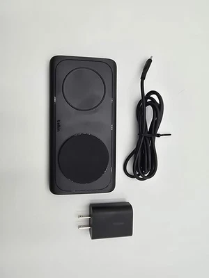 Belkin BoostCharge Pro 2-in-1 Travel Pad 15W Qi2 MagSafe Wireless Charger - Image 1 of 2