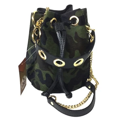 全新! CHARLIE 皮革水桶包绿色迷彩 Lthr 皮草 SRP 175 美元 — 第 1/3 张图片