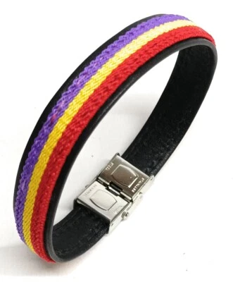 Pulsera cuero negra bandera República | Bandera Republicana | Pulsera Piel negra - Imagen 1 de 3