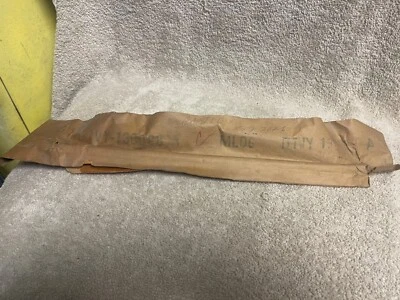 NOS FORD D4VY-13B088-A 1974 LINCOLN CONTINENTAL HEADLIGHT CHROME MOLDING - Image 1 of 4