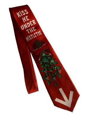 Gravata de Natal Kiss Me Under the Mistletoe vermelha cetim pontiaguda humor - Imagem 1 de 3
