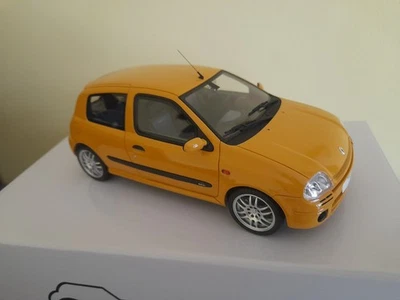 Otto Ottomobile 1/18 Renault Clio 2 RS (OT878) No Norev "Modello Raro" - Immagine 1 di 4