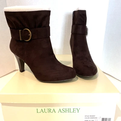 Botines de gamuza sintética Laura Ashley para mujer 6,5 hebilla chocolate herencia nuevos en caja Foto 1 de 4