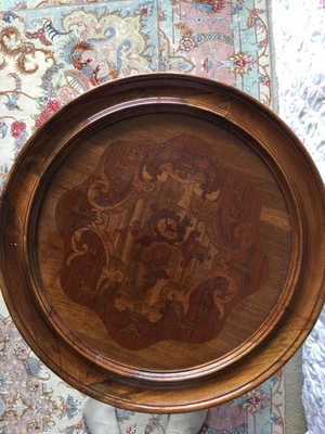 🌿 Antique Round Wooden Side Table – Handcrafted Elegance (30 Years Old) - image 1 of 4