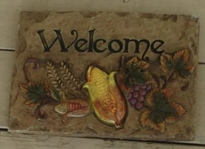 BRAND NEW WITH TAGS Fall Welcome Hanging Wall Plaque, Plaster, VERY CUTE - Picture 1 of 1