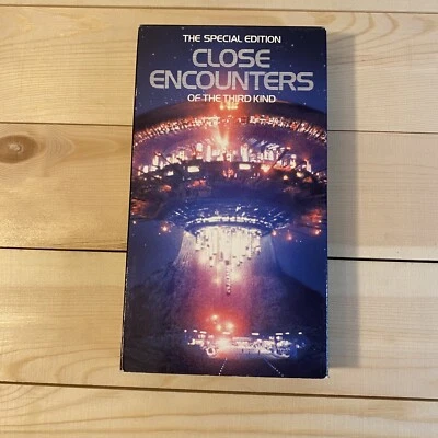Close Encounters of the Third Kind (VHS) Spielberg Film Sci-Fi Dreyfus - Image 1 of 4