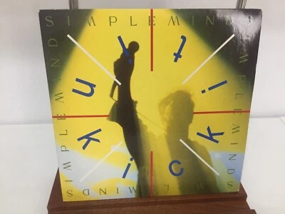 SIMPLE MINDS KICK IT IN 7'' VINYL RECORD 1989 - Image 1 of 4