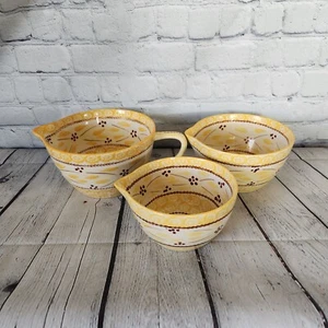3 Temptations by Tara Rührschüsseln gelb alte Welt verschachtelte Rührschüsseln - Bild 1 von 10