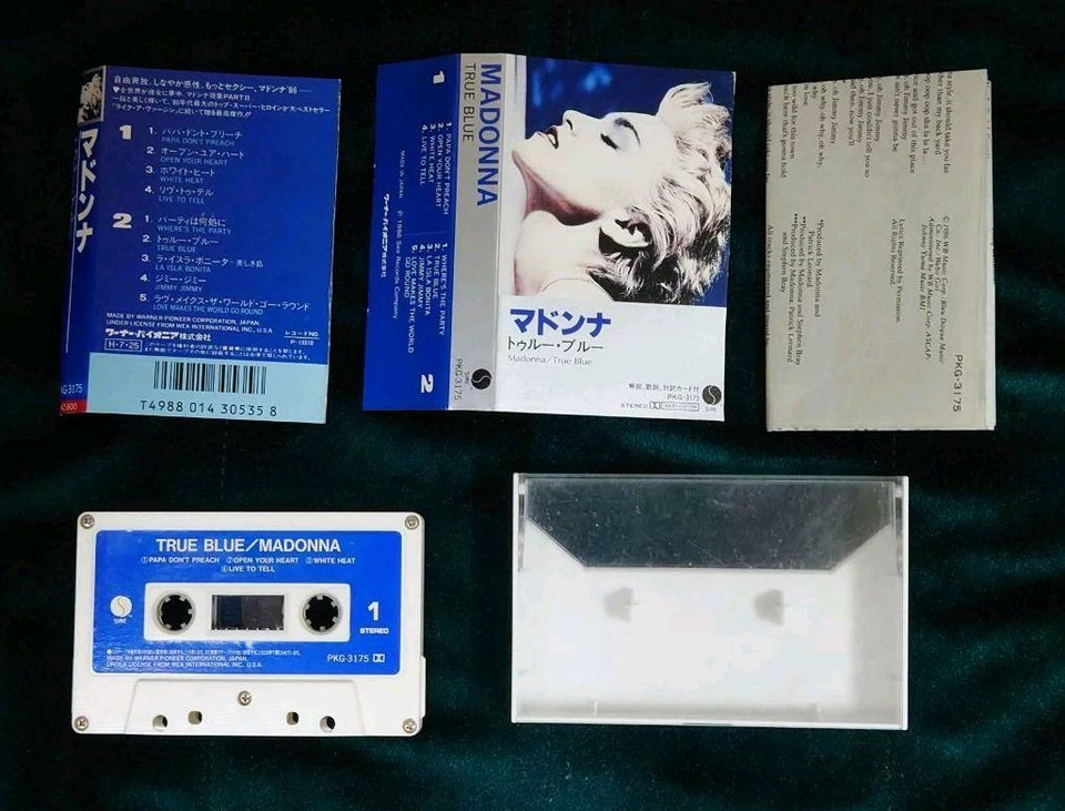 Madonna / True Blue Cassette Tape + Lyrics Card 1986 Japanese Edition Vintage - Image 1 of 4