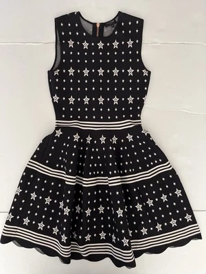 Vestido Suéter Ted Baker Mariae 3 (US 8) Negro Estrellas Jacquard Ajuste Acampanado Patinador Foto 1 de 4