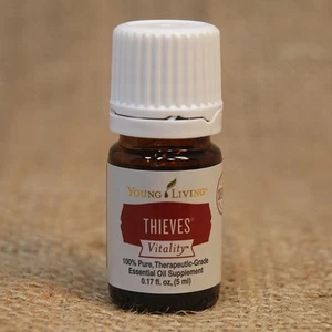 Young Living THIEVES VITALITY 5 ml ätherisches Öl NEU ungeöffnet KOSTENLOSER VERSAND in 24 Stunden - Bild 1 von 2