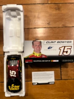 Clint Bowyer #15 2013 5 horas 1:24 color de acción cromo Nascar fundido a presión 144 hecho Foto 1 de 4