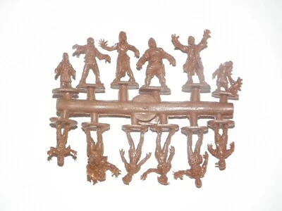 Dark Alliance Zombies Set 1 - 1/72 Scale -Contains 12 Figures on 1 Sprue - 72023 - Image 1 of 4