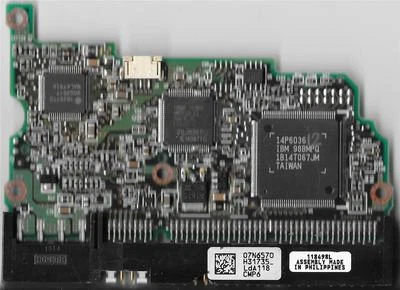 IBM IC35L060AVER07-0 60GB IDE PCB BOARD ONLY P/N: 07N6709 07N6570 H31735 - Image 1 of 2