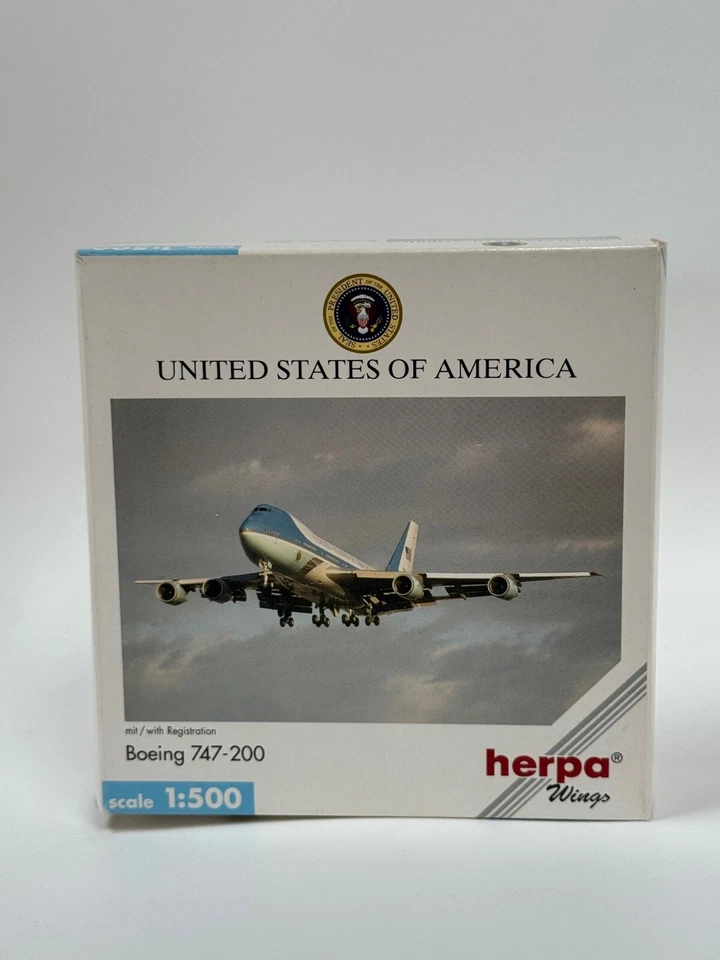Herpa Wings 1:500 Boeing 747-200 United States Airforce Diecast Model #502511 - Image 1 of 4