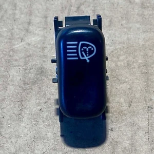 Interruptor boquilla lavadora faro delantero mercedes-benz w210 2108202210 - Imagen 1 de 4