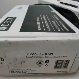 Delta T3559LF-BLWL Trinsic 1,2 GPM Rubinetto da bagno a parete - Nero - Foto 1 di 2