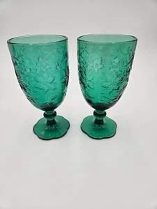 Princess House Fantasia Emerald Green 6.5" Glasses (2) - Picture 1 of 5
