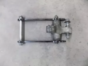Suzuki GSXR 600 1997 montaje de perno de pivote de choque 96 97 98 99 600 SRAD - Imagen 1 de 3