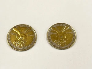 Corona Tenyo 1975 de colección x 2 piezas monedas Magician Palming raras Magic Japón - Imagen 1 de 2