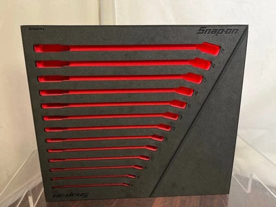 Snap-on FMWR01BR Red Foam Organizer for 13pc 7-19mm Combination Wrench Set - Image 1 of 4