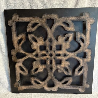 Colgante de pared cuadrado industrial grande de metal - abstracto negro y marrón Foto 1 de 4