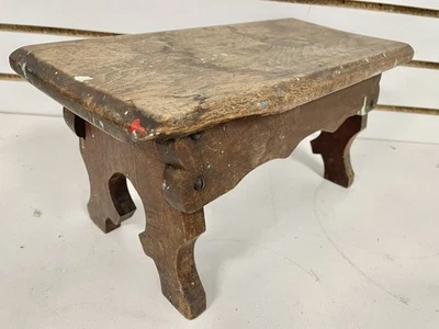 Antique Wood Foot Stool Plant Stand Rustic Patio Porch Decor NL - Image 1 of 4