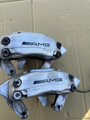 02-06 Pinzas de freno delanteras izquierda y derecha mercedes w203 c32 c55 clk55 amg fabricante de equipos originales Foto 1 de 4